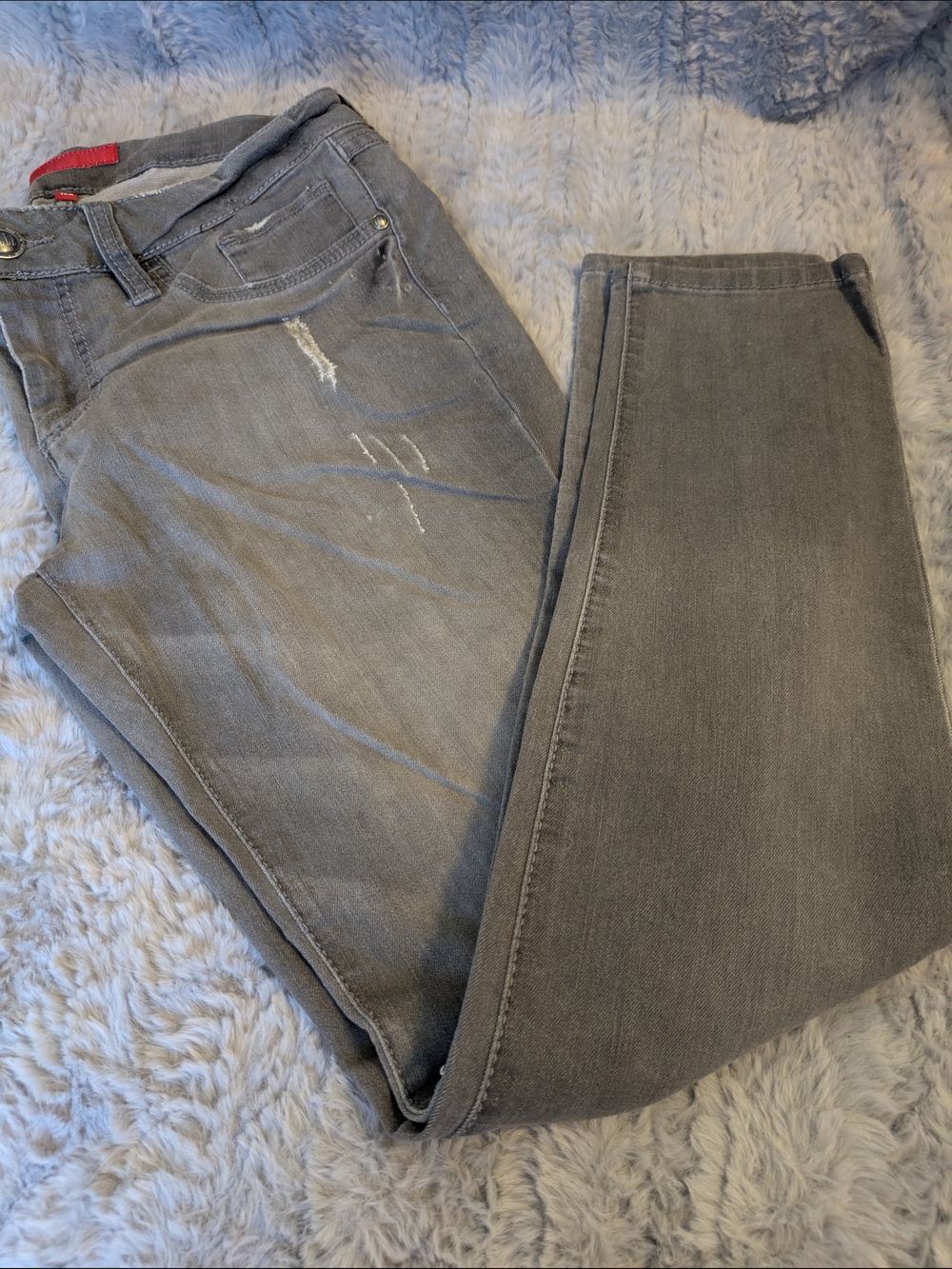 Elle Gray Skinny Distressed Jeans Size 10 R